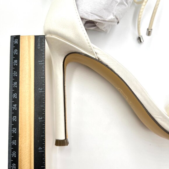 Nina Womens 6 Ivory White Satin Feather Embellished Heels Dress Sandals Shoes - Picture 14 of 14